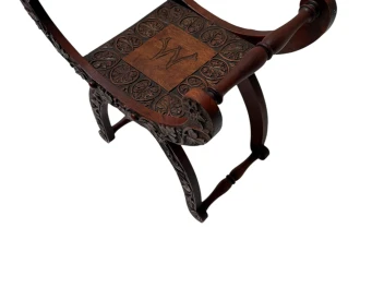 Art Nouveau Walnut Savonarola Hand-Carved Stool, 1900s